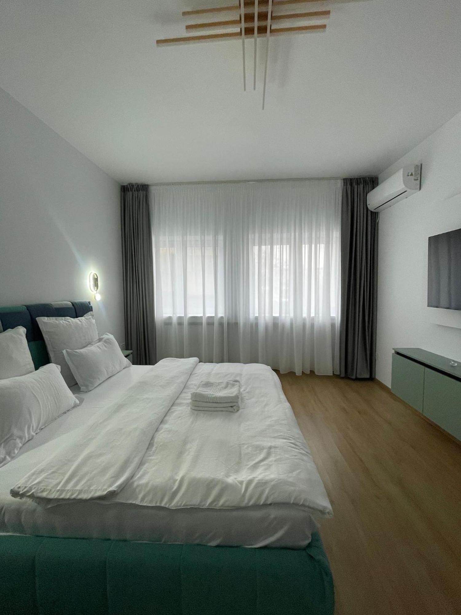 Apartment Style Victoria *