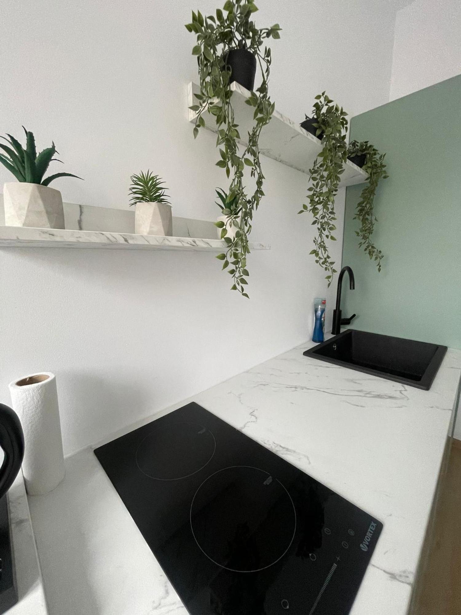 Style Victoria Apartment