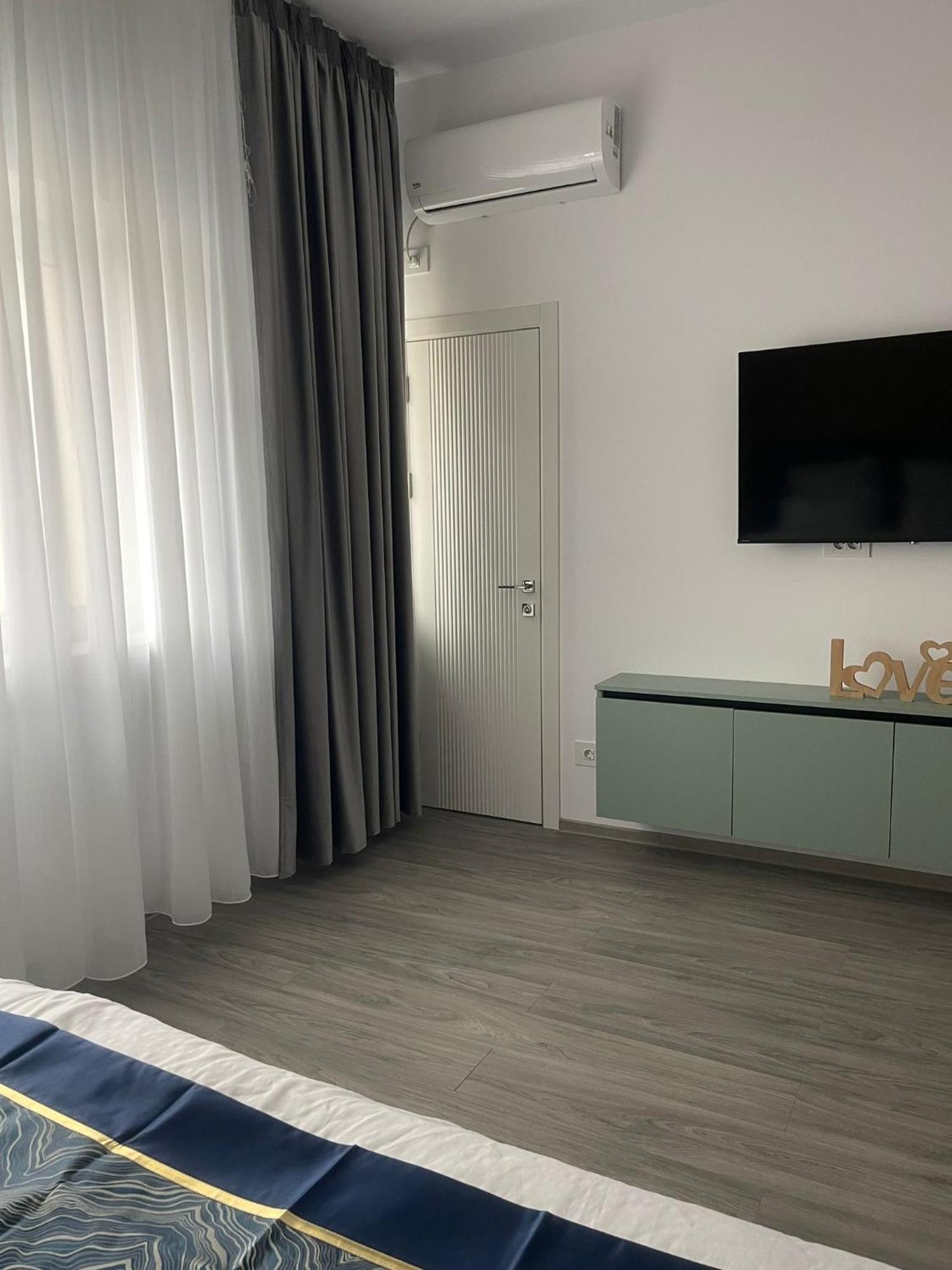 Apartment Style Victoria