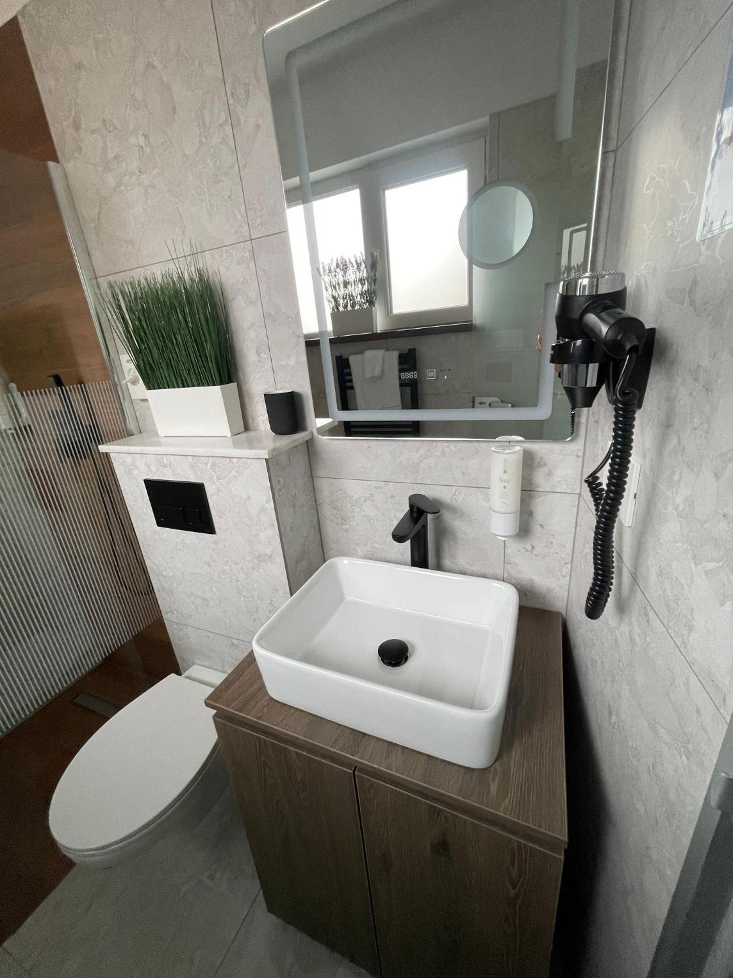 Apartment Style Victoria